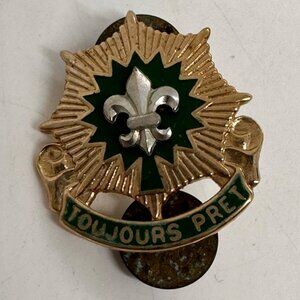 US ARMY Pin SECOND 2ND CAVALRY REGIMENT UNIT CREST DUI